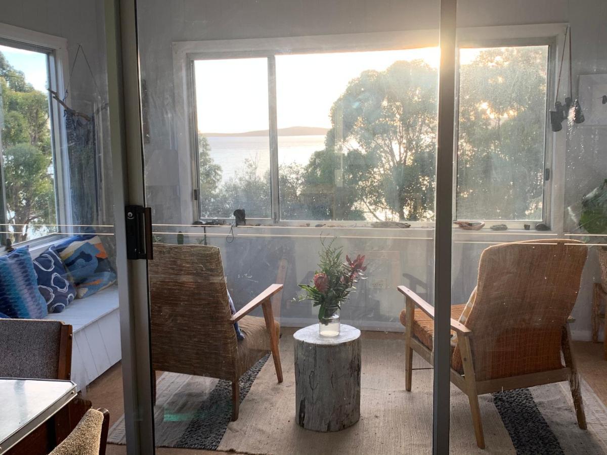 Holiday home Wylah For A Peaceful Bruny Island Escape With Water Views, Fireplace & Wallabies *